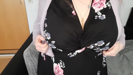 I Get My Big Tits Out of the Bra