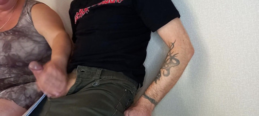 A woman saw my cock and jerks it off