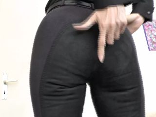 Pamper My Riding Pants Ass and Masturbate at the Same Time