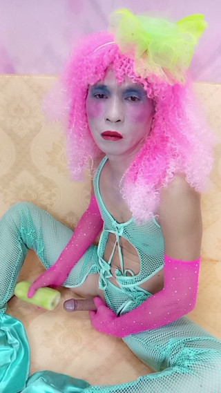 Oanh Le transgender wearing sexy sexy synthetic porn
