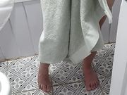 Step son caught step mom naked in bathroom washing her pussy 