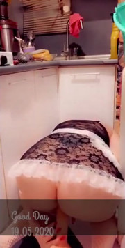 Mistressrola House Cleaner Young Sexy