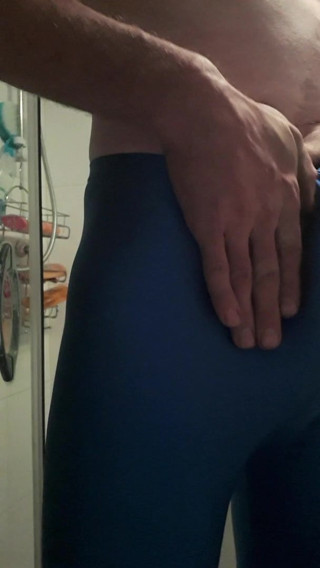 spandex cum
