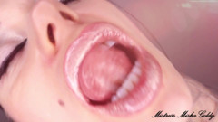 Sweat kissing dream is over loser!
