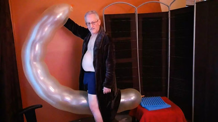 131) Worker Balloon by Cattex First Experience