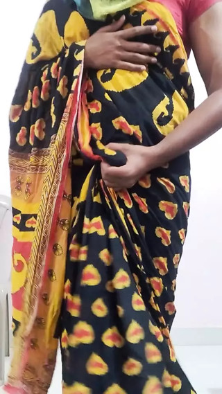 Masterbation in saree