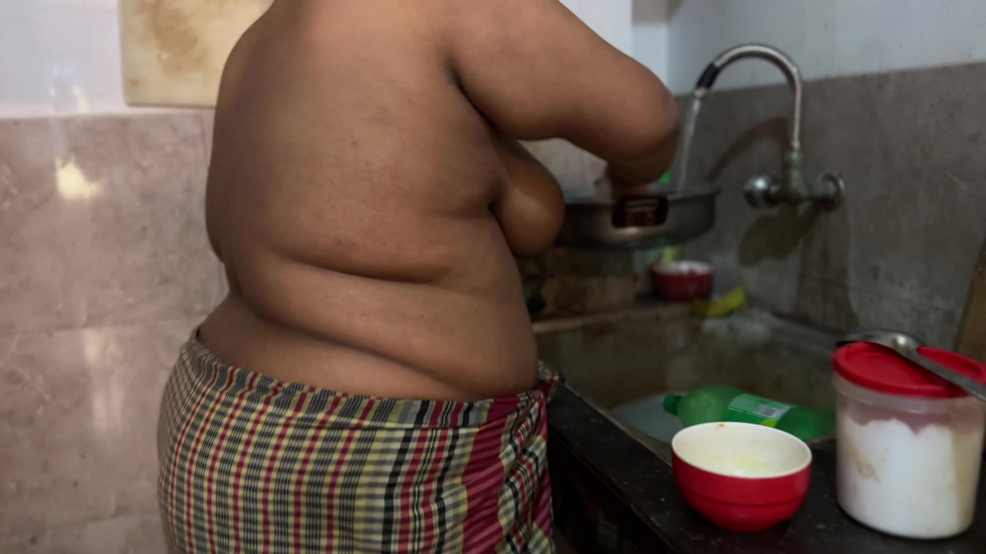 Indian Hot Mallu Ass Fucked In Kitchen When She Was Cooking (Part:2)