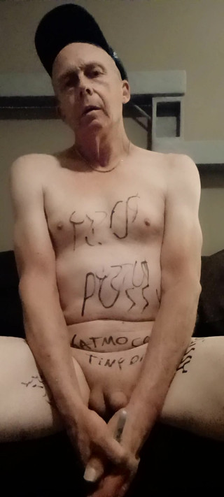 I Want A Master To Own Me, Use Me, Cuck Me, Do Whatever He Wants