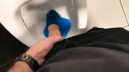 XXL Cock pissing MC Donald