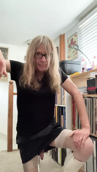 Patti Easter live debut tonight thumbnail