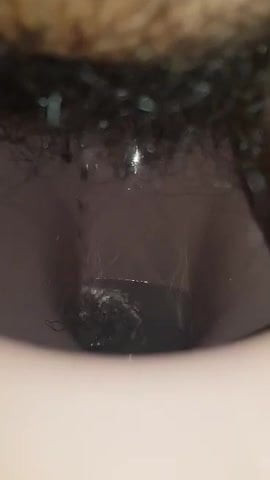 Hairy arab pissing
