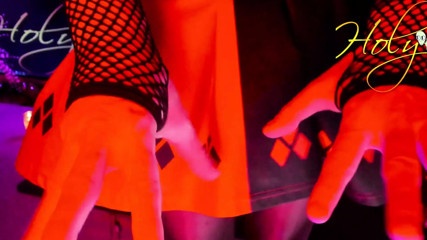JOI - Batman vs Harley Quinn - foot fetish - a sissy roleplay story