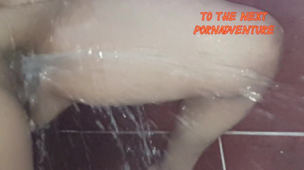 Squirt shower