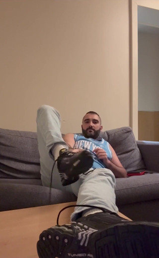 This One Is for the Footsockstrainers Enthusiasts