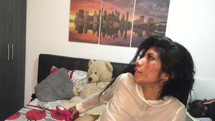 I Masturbate The Pussy Thinking About My Lover