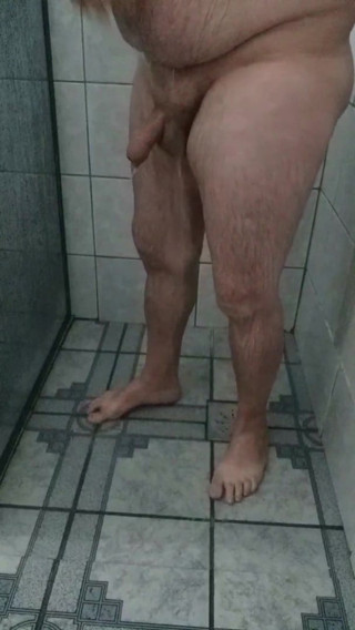 Finally caught my daddy in shower