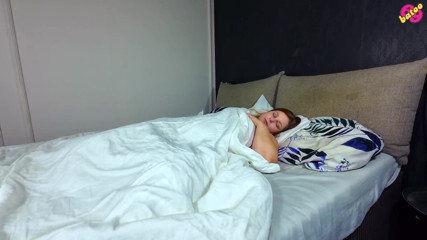 Hot MILF Morning Masturbating Orgasms