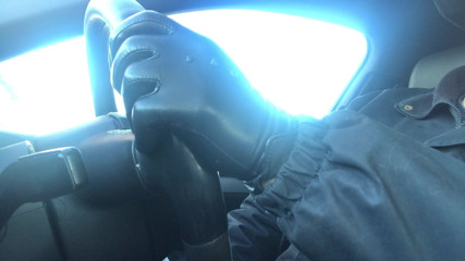 Skintight leather glove grip
