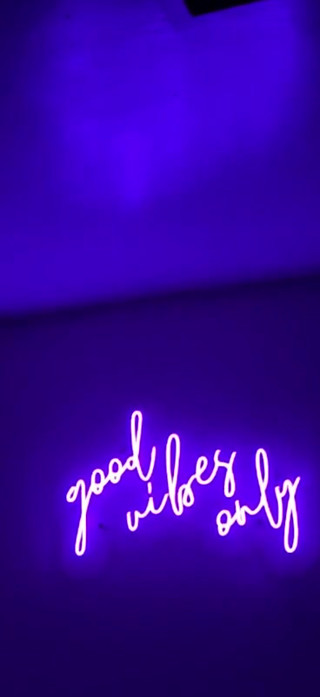 Good Vibes Only