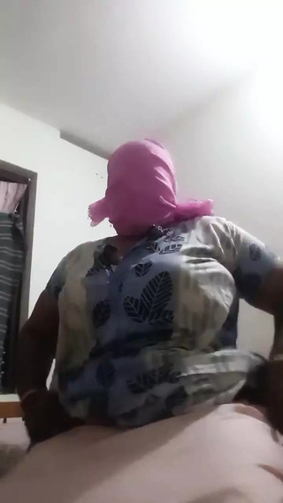 Indian Aunty Masturbation