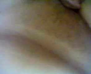 Arab couple filmed his wife body