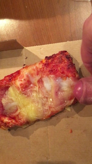 cum on food (pizza)