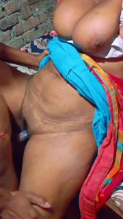 Indian village desi bhabhi sex video, desi bhabhi sex viral mms