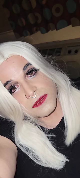 Smoking sissy
