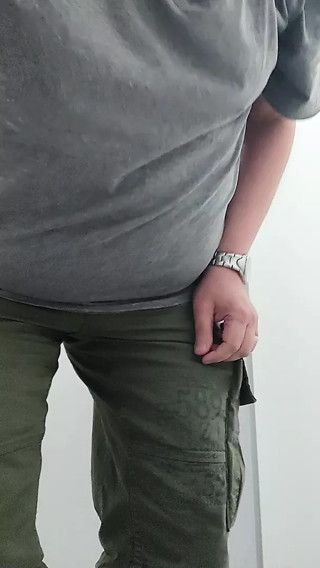 Pissing #36