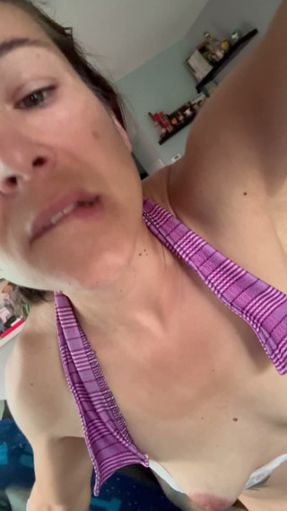 Long Pussy Eating Session Is so Good! Phone View