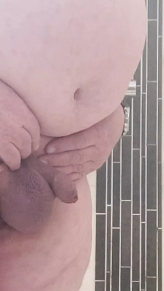 shower games close up