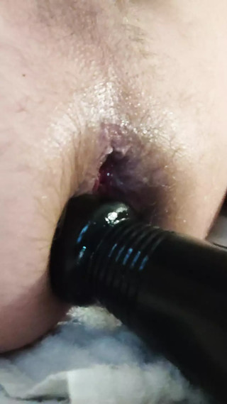Butt Plug &amp; Jerk Off