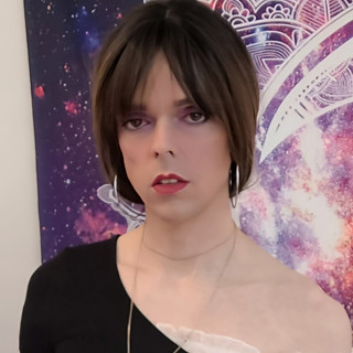 Me in what i do best: (kinda) getting undressed and showing off thumbnail