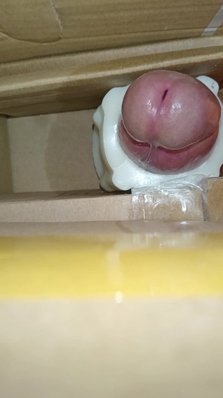Cum inside homemade silicone pussy 6