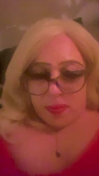 CD Krissy Sweets playing with her she stick in high heels