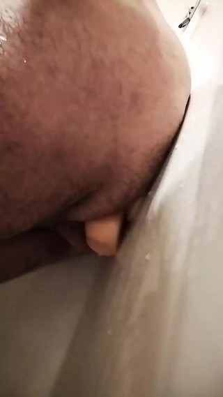 Shower Play