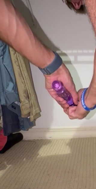 Tearing up my booty with dildo