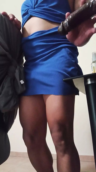 I OIL AND I JERK OFF A BIG BLACK COCK AT THE OFFICE, MY ASS IS FULL OF CUM thumbnail