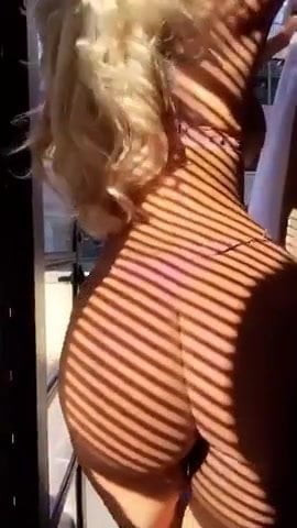 Snapchat 32