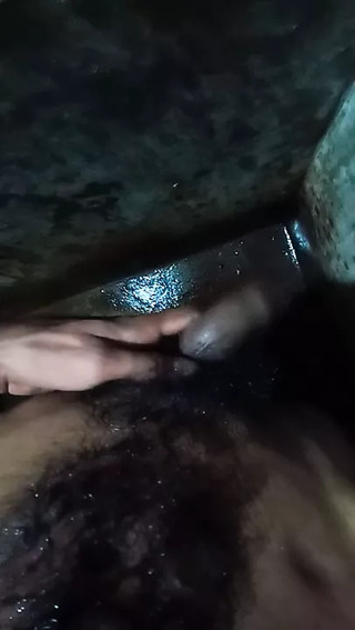 MILF IS REALLY HORNY BEING TEMPTED WITH MONEY INTO ANAL BONKING thumbnail