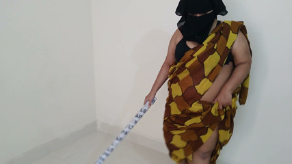Pakistani Stepmom Fucked While Sweeping the House