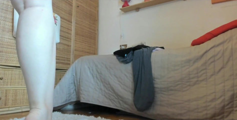 Beautiful Italian MILF Gets Her Ass Split with Big Rubber Cocks