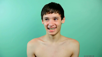 Cute Twink Damien Telrue Gives Interview