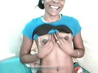 ebony toying and soaking 23