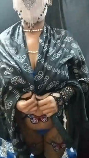 Sonam ki jawani new dress hotness vedio