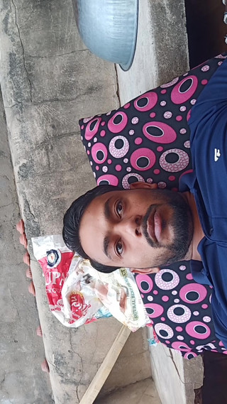 Gar par garam ho rahi hai usko boy photograph I love you I love you so much I love you I love you