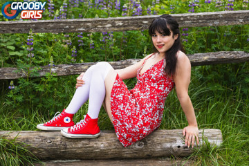GROOBYGIRLS - Cailey Katts Debut Will Make You Play &amp; Cum thumbnail