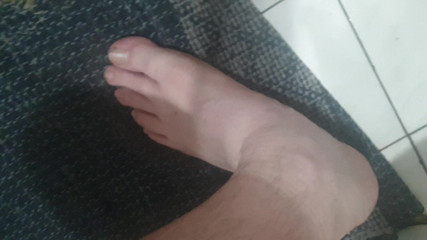 my feet after a nice shower thumbnail