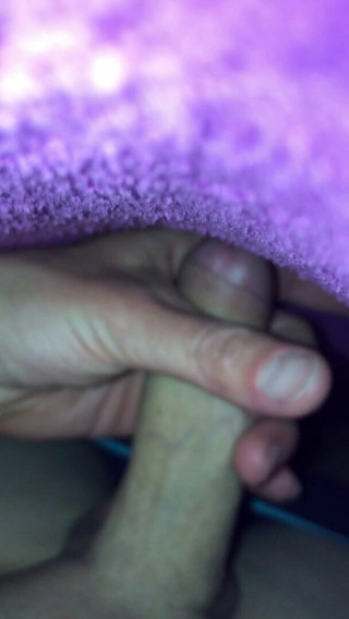 I'm a straw on the camp bed 3