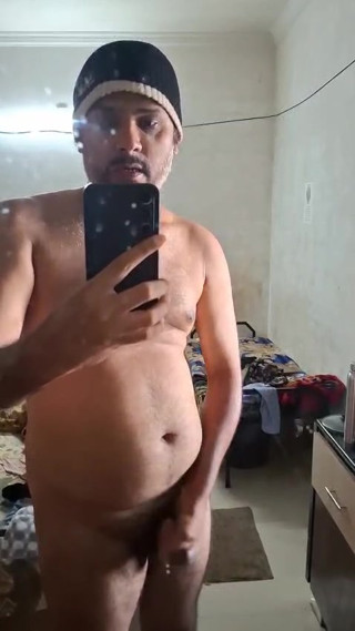 Get Full Free fuck By My Raw &amp; Hairy Dick into your Hot Pussyhole. ..